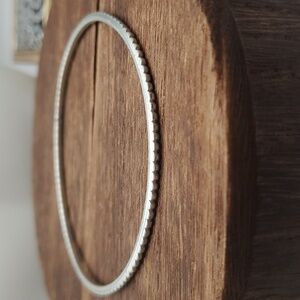 Dotted lines bracelet B0413‎